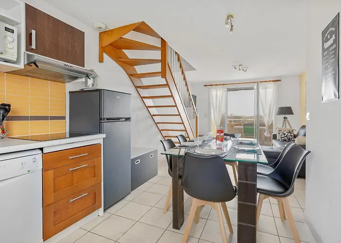 Le Clos De - 120 M De La Hébergement de vacances *